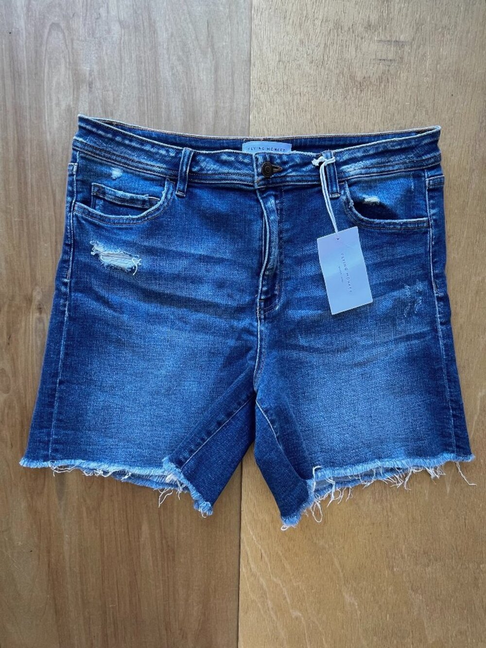 FLYING MONKEY BLACK LABEL DENIM SHORTS Women’s sz 33 Blue Frayed Hem NEW